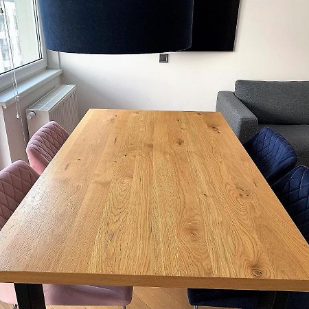 A Modern Apartment For 2 People 克拉科夫 外观 照片