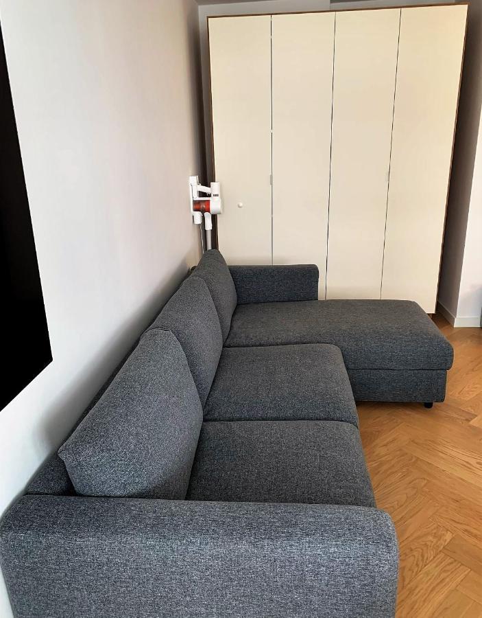 A Modern Apartment For 2 People 克拉科夫 外观 照片